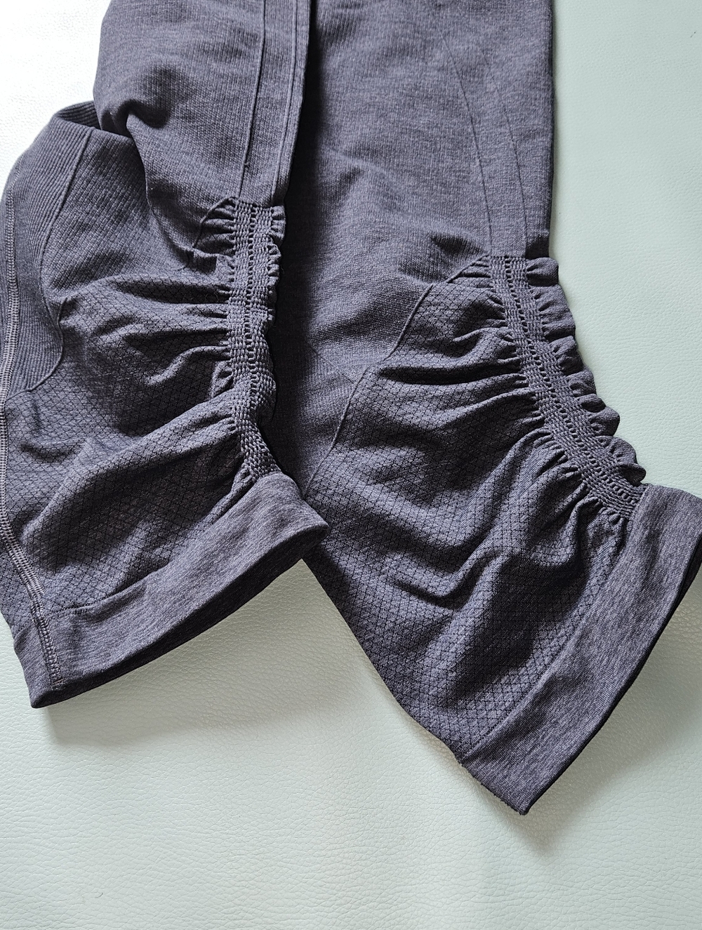 Lululemon In The Flow Crop II - Picture 8 of 10